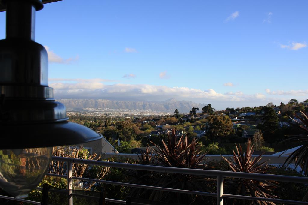 Morgen Guesthouse Somerset West Exterior photo